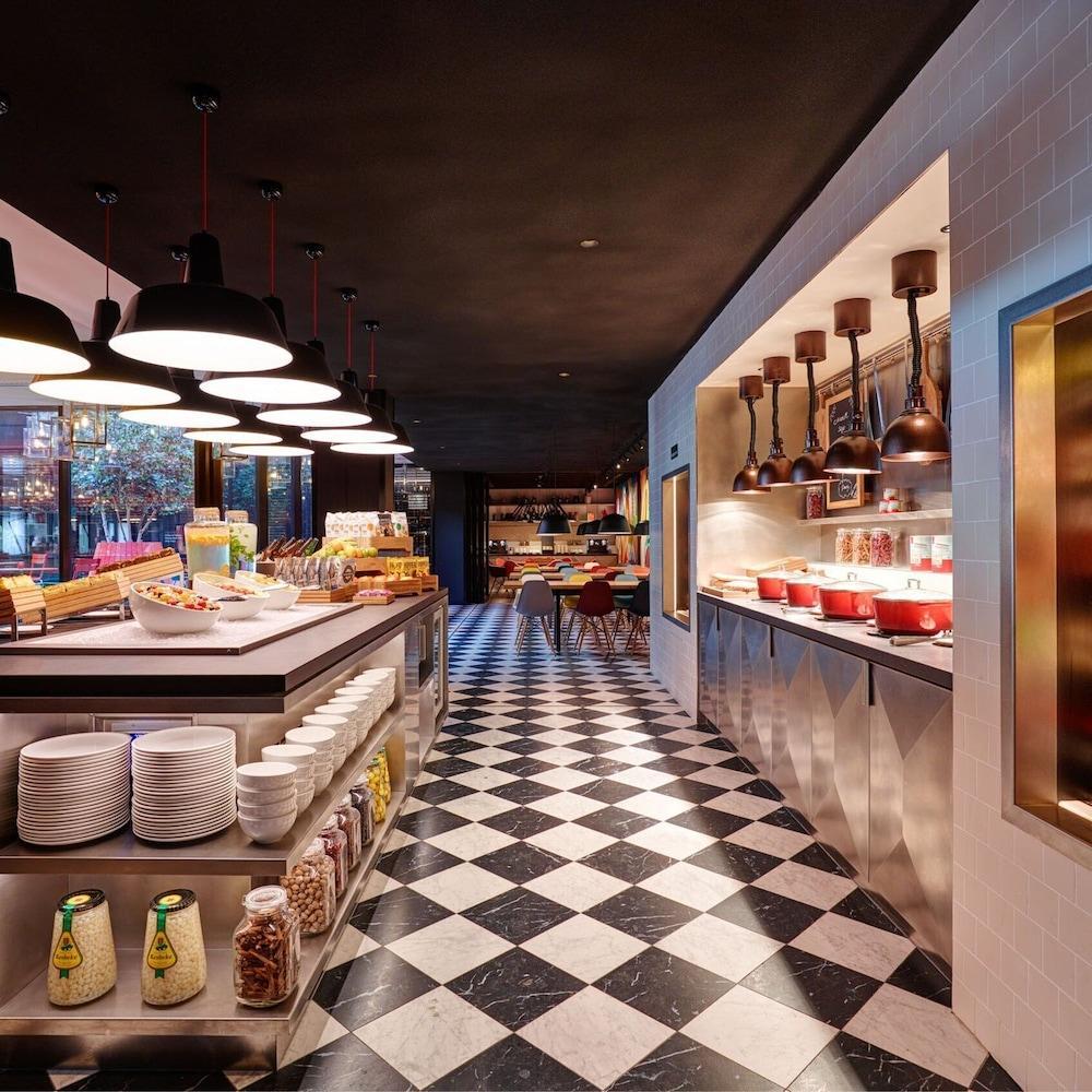 Hotel Citizenm Gare De Lyon Parigi